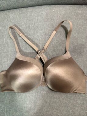 Victoria’s Secret T-Shirt Racer Back Bra in Taupe Size 34A